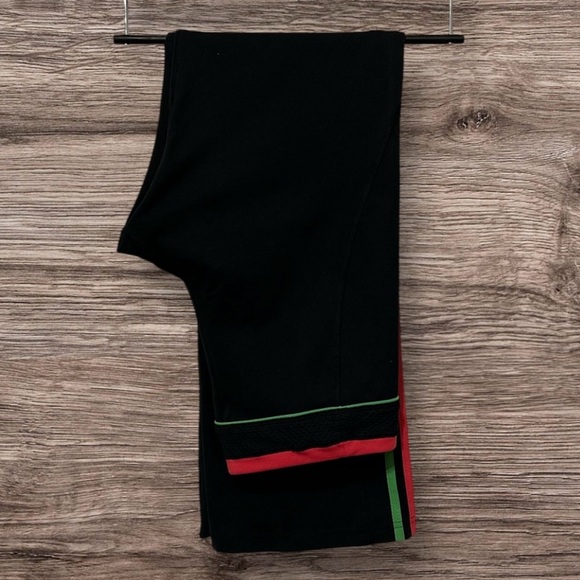 Adidas Three Stripe Marathon 10 Climalite
Running Black Pants.‎ Size Medium - Picture 5 of 13